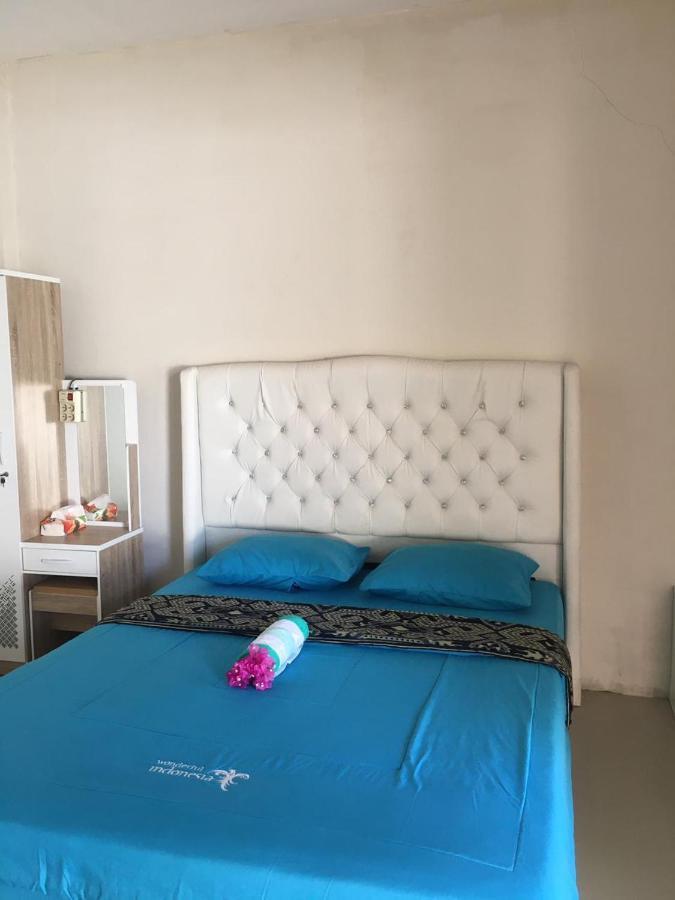 Wl Guesthouse Labuan Bajo Exterior photo