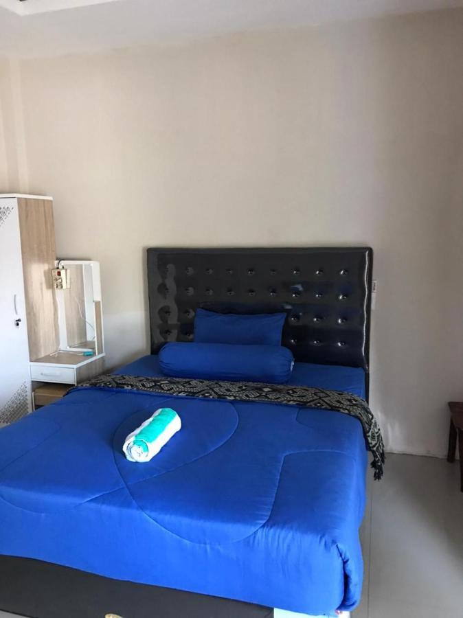 Wl Guesthouse Labuan Bajo Exterior photo